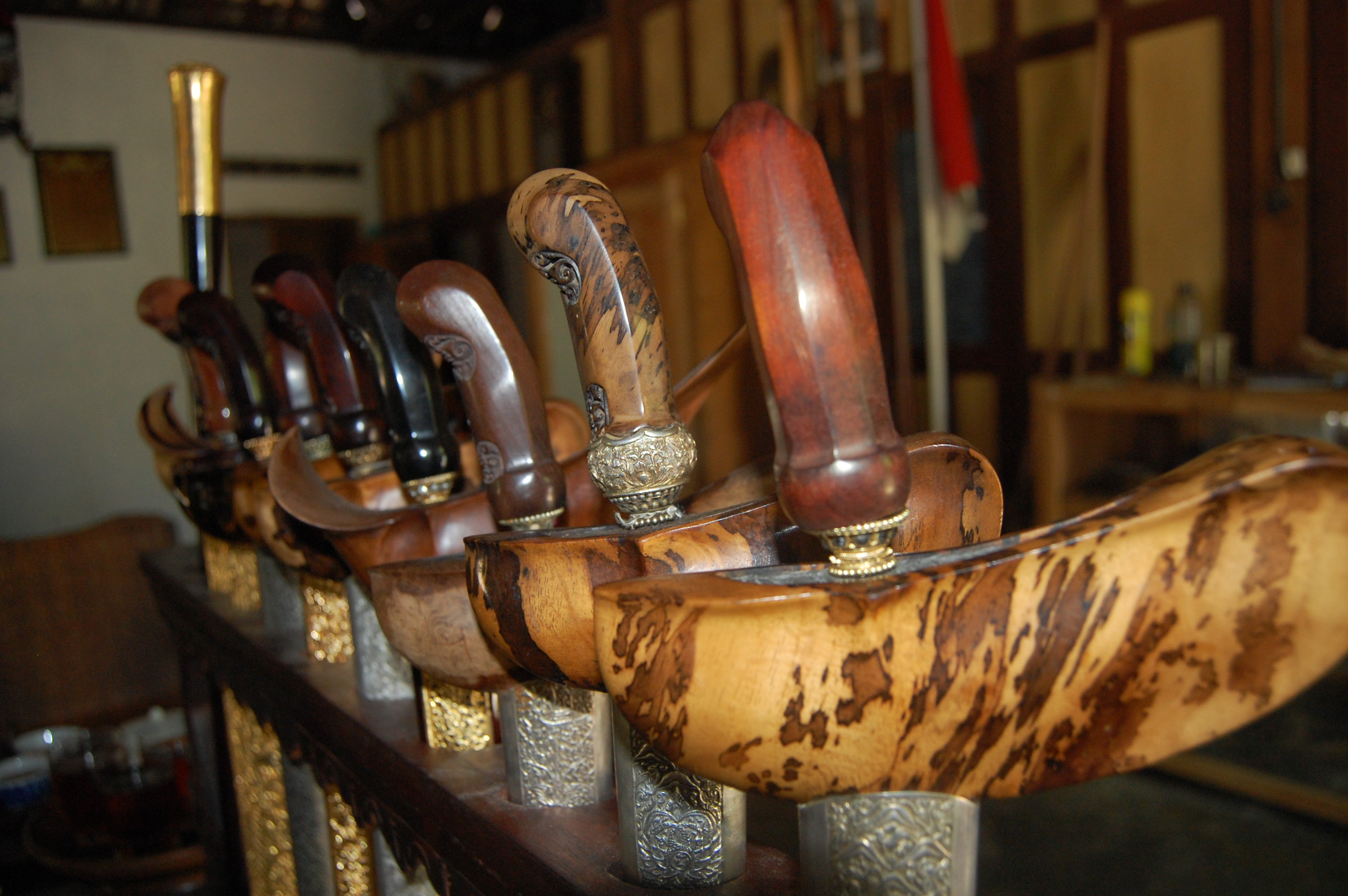 Sentra Pembuatan Keris/Kerangka Keris Girirejo