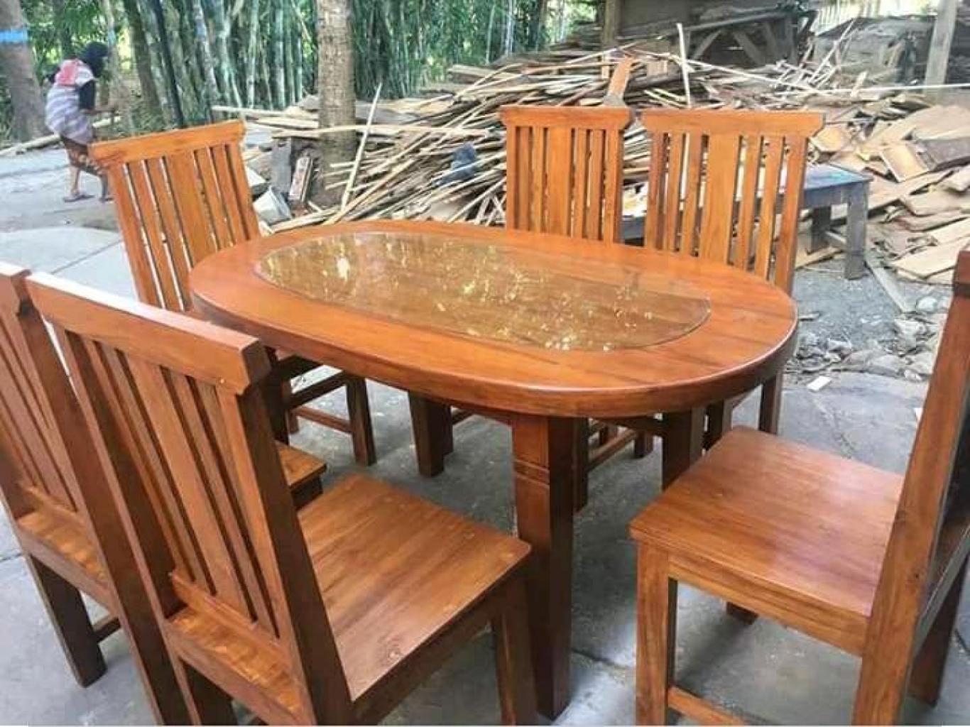 Mebel Kayu Hartono